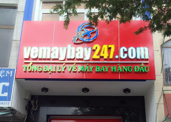 Mẫu bảng hiệu vé máy bay đẹp