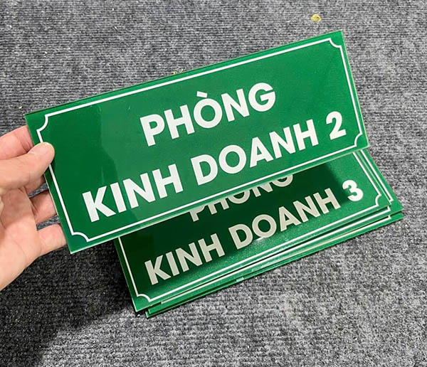Làm biển phòng ban, bảng tên phòng giá rẻ TPHCM