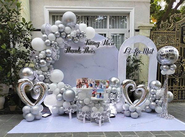 Dịch vụ trang tr&iacute; backdrop đ&aacute;m cưới trọn g&oacute;i v&agrave; chuy&ecirc;n nghiệp