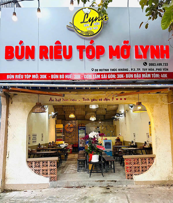 Bảng Hiệu Qu&aacute;n B&uacute;n Ri&ecirc;u Đẹp Thu H&uacute;t Từ C&aacute;i Nh&igrave;n Đầu Ti&ecirc;n