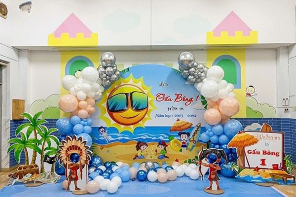 Backdrop khai giảng lớp gấu b&ocirc;ng