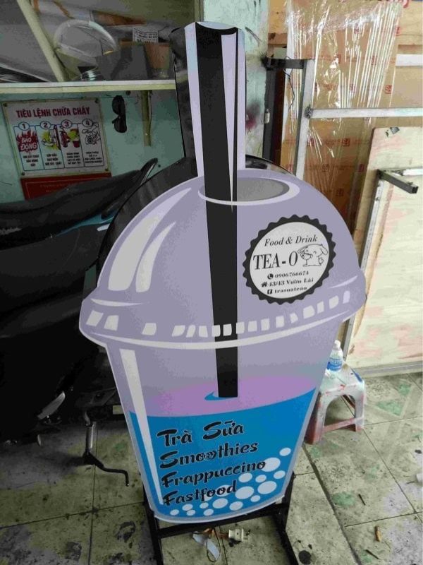 Thiết kế hộp đèn ly trà sữa theo yêu cầu