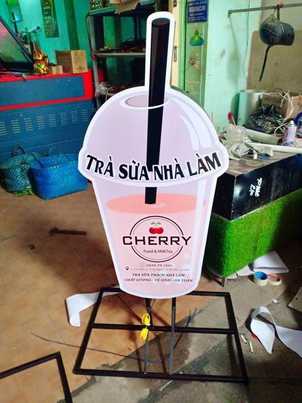 Hộp đèn tiệm trà sữa nhà làm Cherry