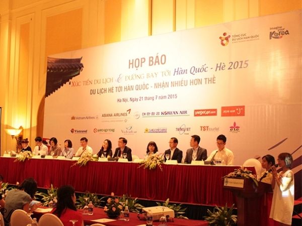  Ph&ocirc;ng nền sự kiện họp b&aacute;o 