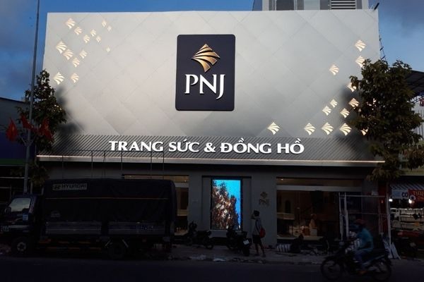 Mẫu bảng hiệu tiệm vàng bạc trang sức PNJ